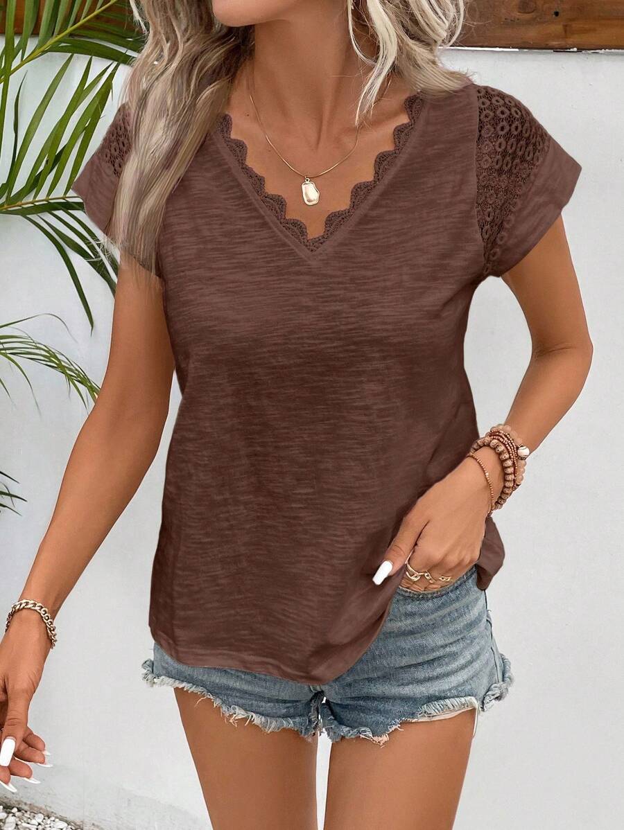 Camiseta com Renda e Manga Morcego IMG 25