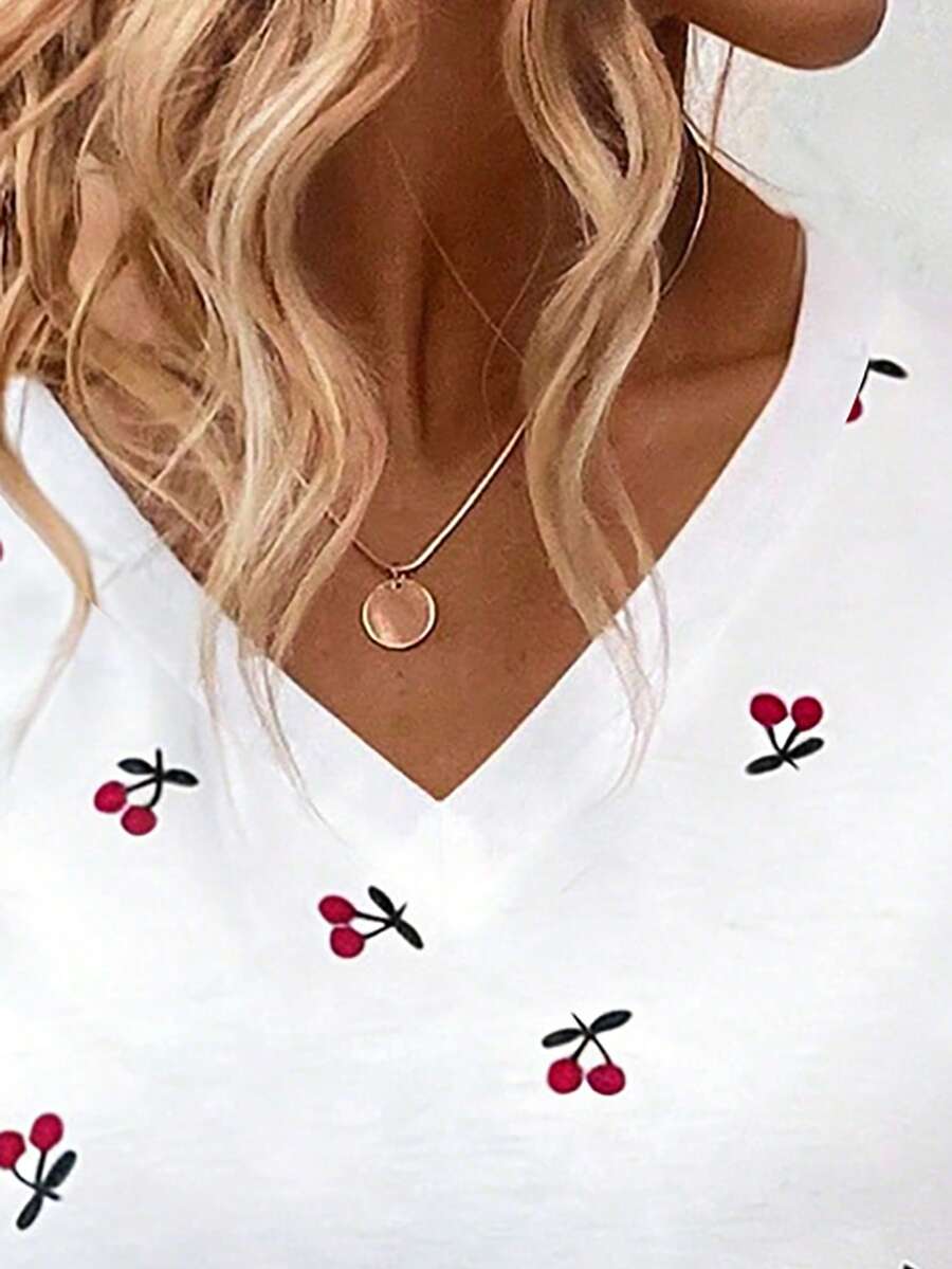 Camiseta Decote V com Detalhe em Renda IMG 10