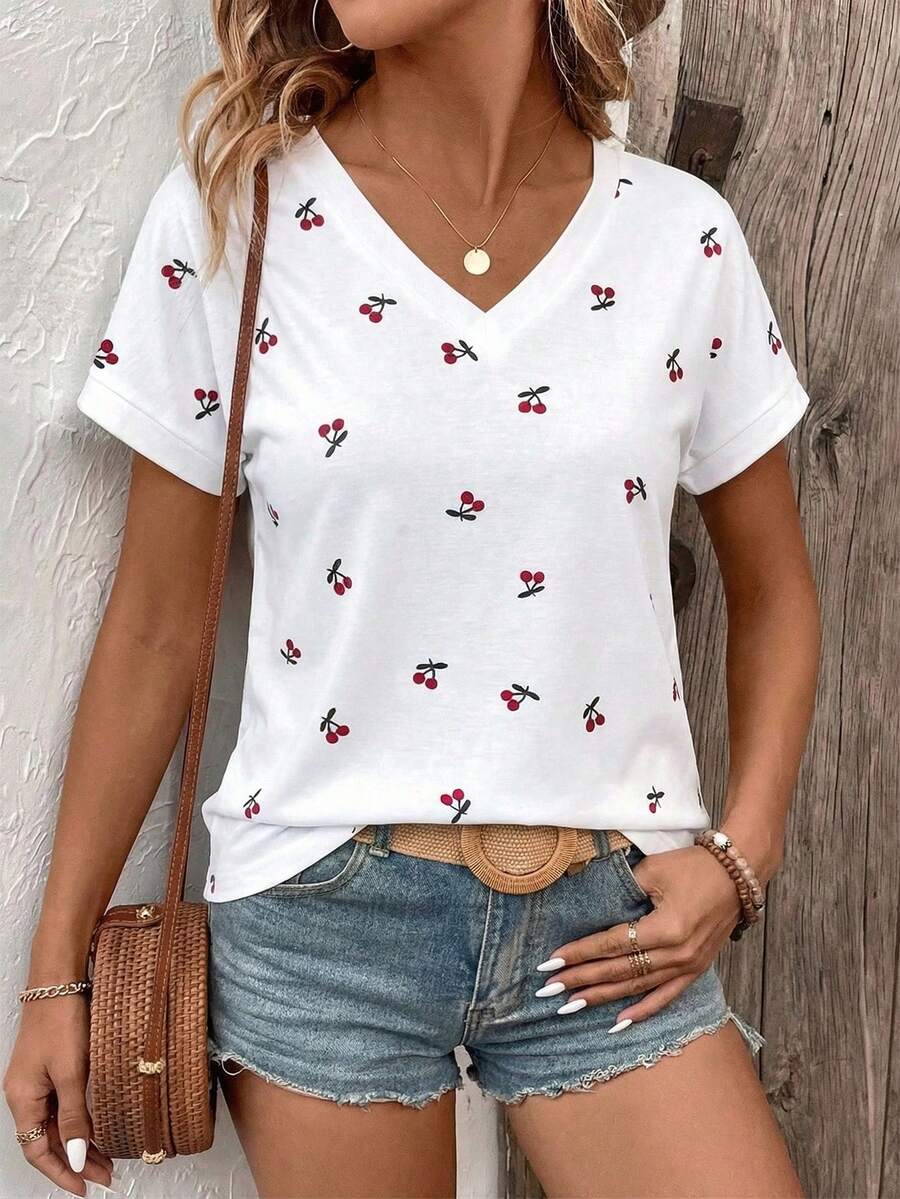 Camiseta Decote V com Detalhe em Renda IMG 11