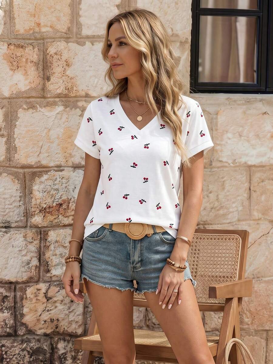 Camiseta Decote V com Detalhe em Renda IMG 9