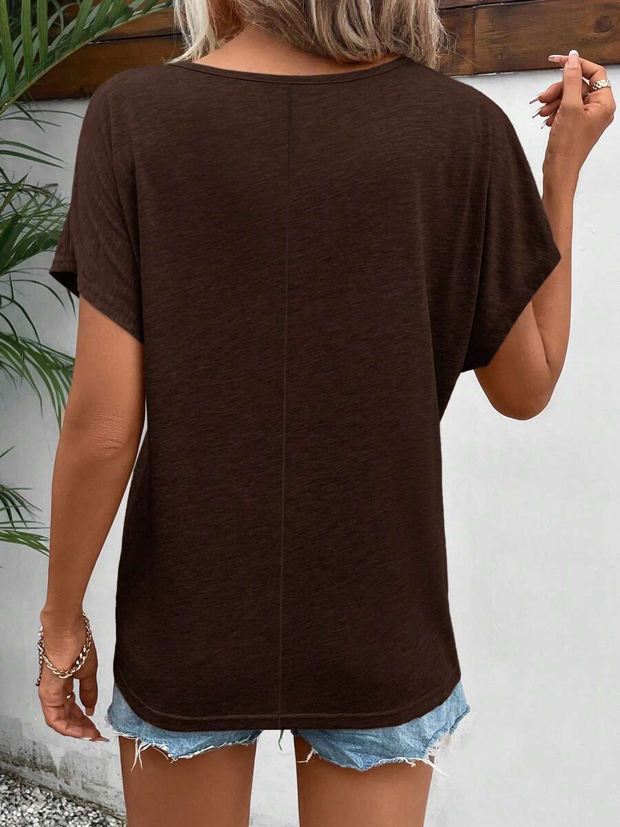 Camiseta Decote V com Manga Bordada IMG 49
