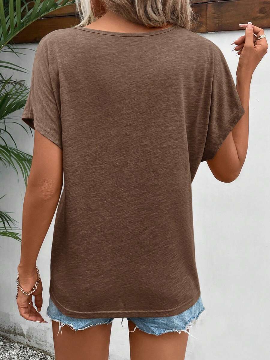 Camiseta Decote V com Manga Bordada IMG 68