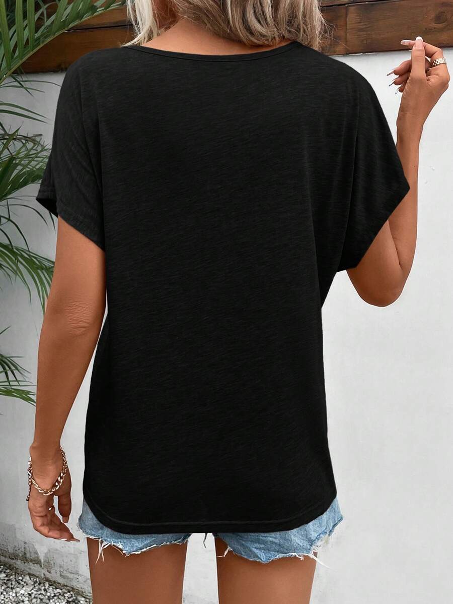 Camiseta Decote V com Manga Bordada IMG 8