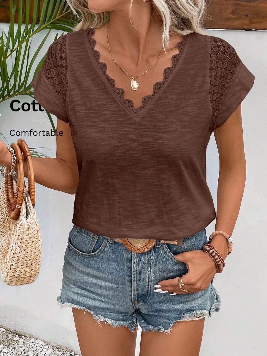 Camiseta Decote V com Renda IMG 23