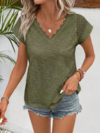 Camiseta Decote V com Renda IMG 61