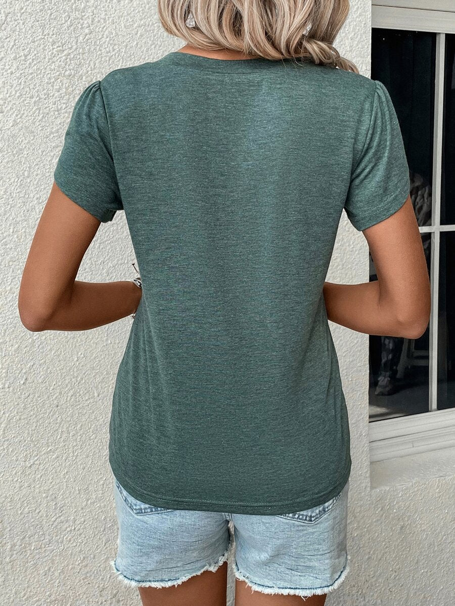 Camiseta Floral Decote V com Manga Pétala IMG 2