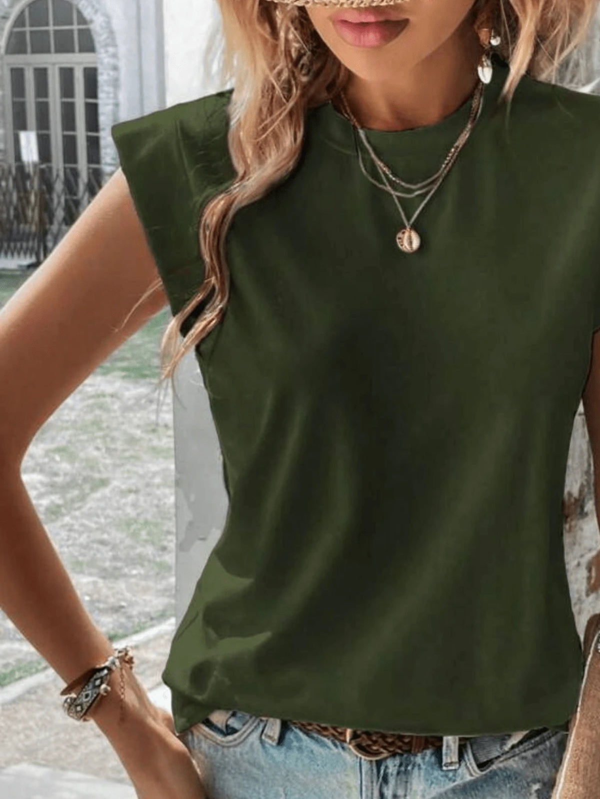 Camiseta Gola Redonda com Manga Estruturada IMG 16