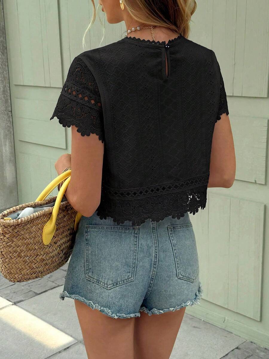 Camiseta Gola Redonda com Renda IMG 10