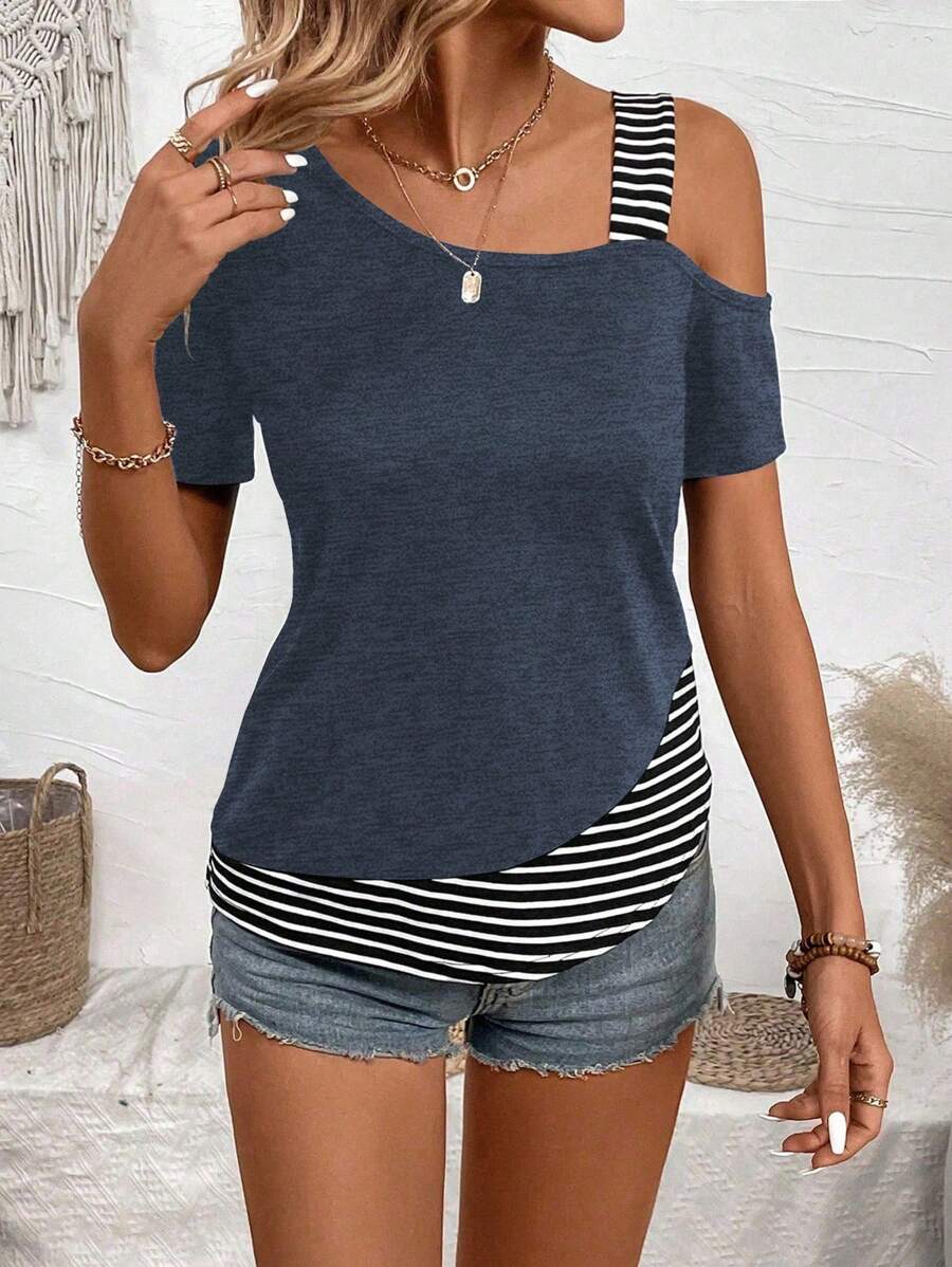 Camiseta Listrada com Gola Assimétrica IMG 13