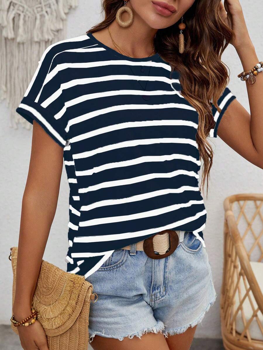 Camiseta Listrada com Manga Morcego IMG 10