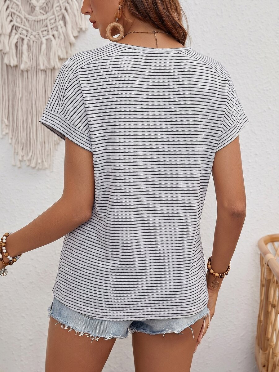 Camiseta Listrada com Manga Morcego IMG 102