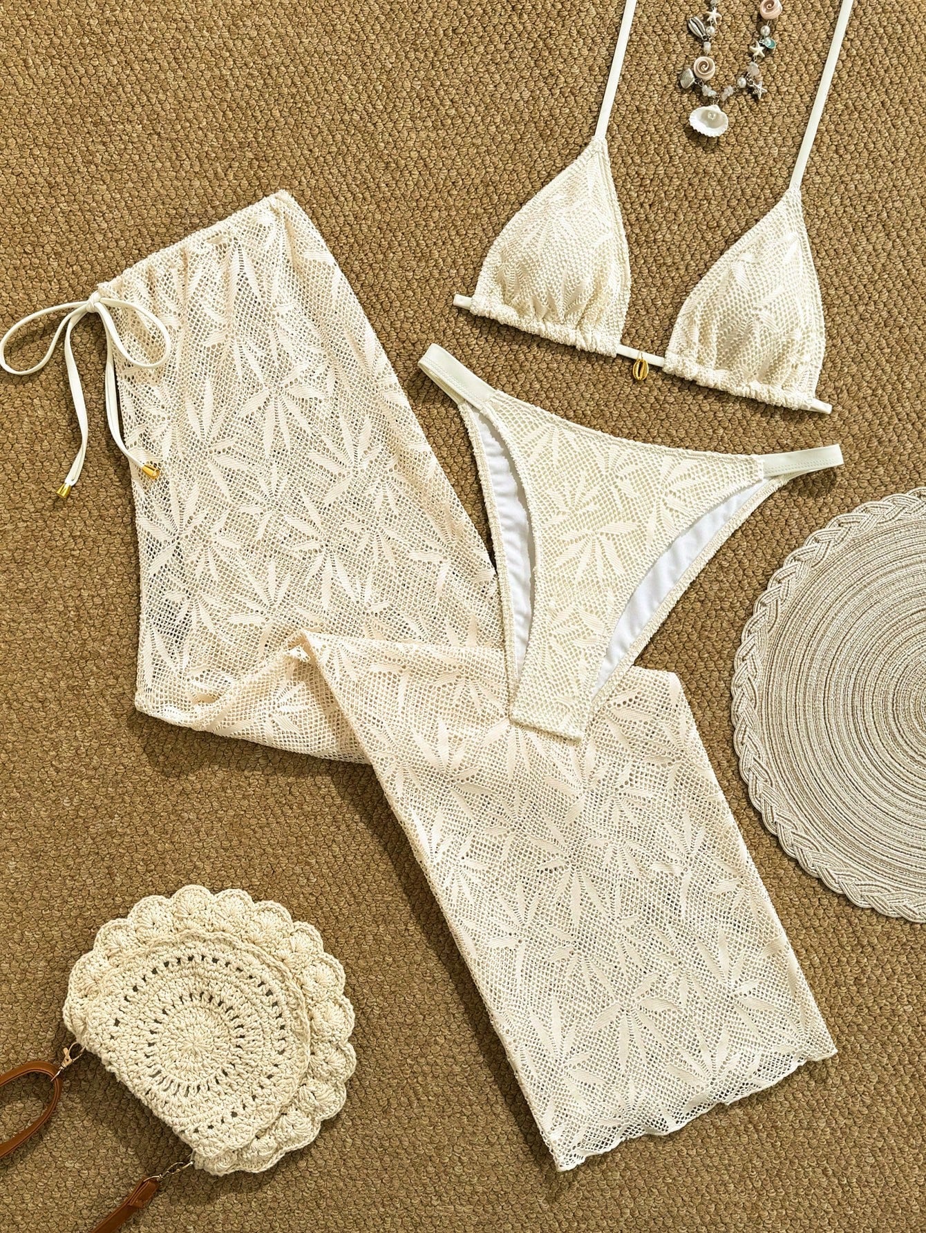Conjunto de Biquíni Floral com Botões 3 Peças - imagem 1