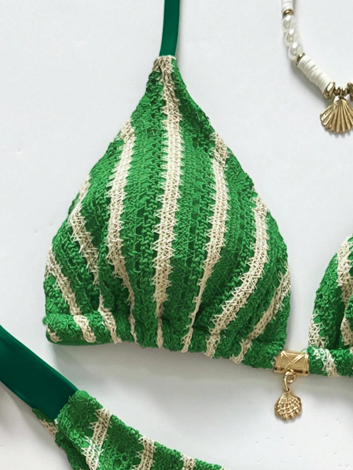 Conjunto de Biquíni Triangular com Top Longo 3 Peças
