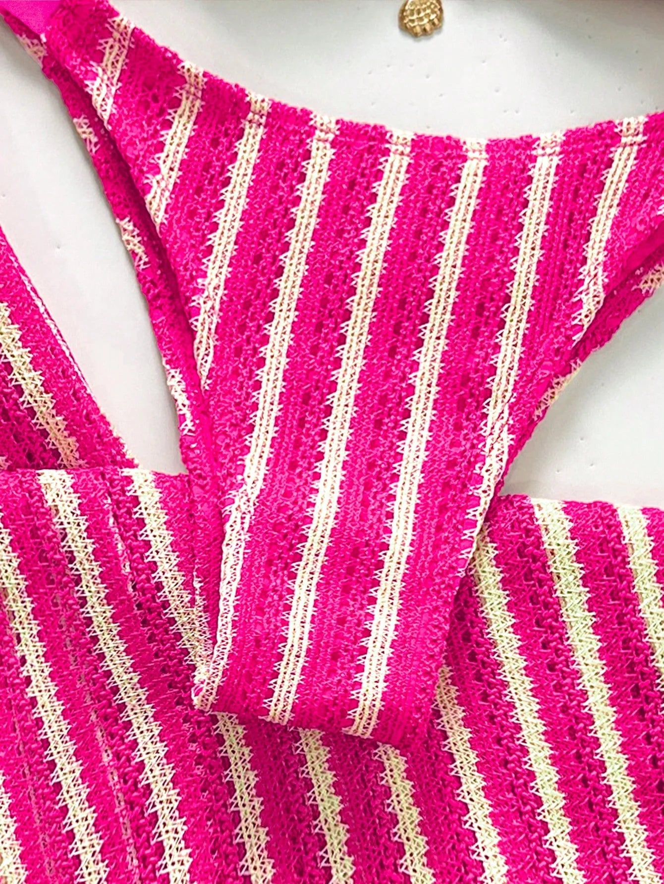 Conjunto de Biquíni Triangular com Top Longo 3 Peças