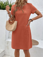 Vestido Midi Camiseta de Manga Curta com Bolsos - La Lecce