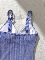 Maiô de Peça Única com Decote V IMG 16