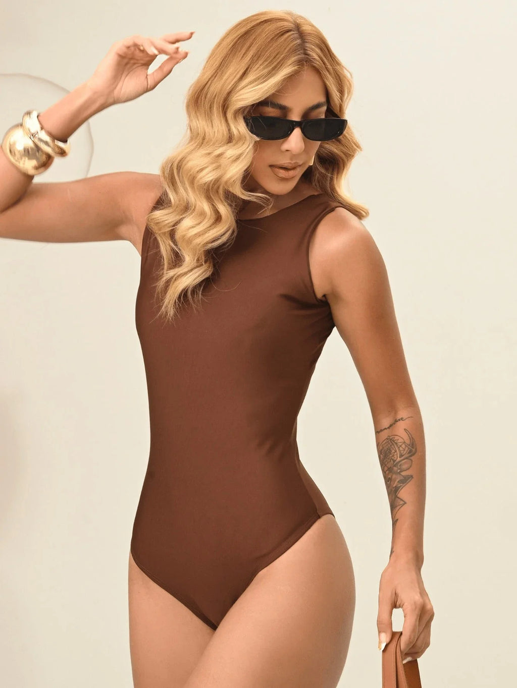 Maiô Decote Canoa Estilo Colete - imagem 23