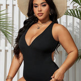 Maiô Plus Size Decote V Franzido