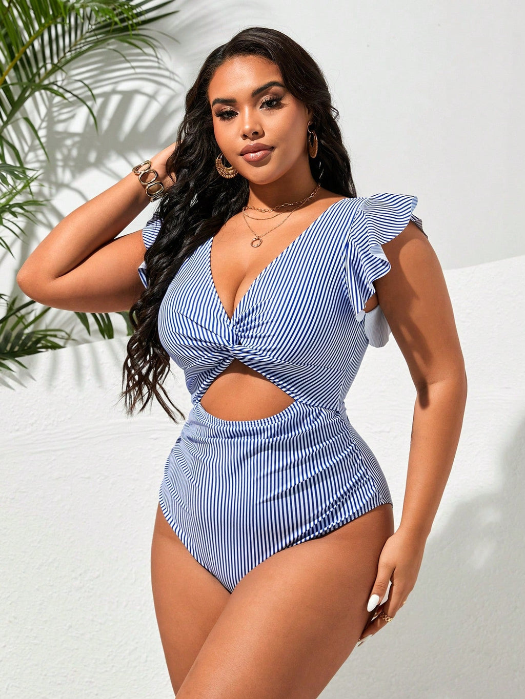 Maiô Plus Size Listrado com Nó Torcido - imagem 1