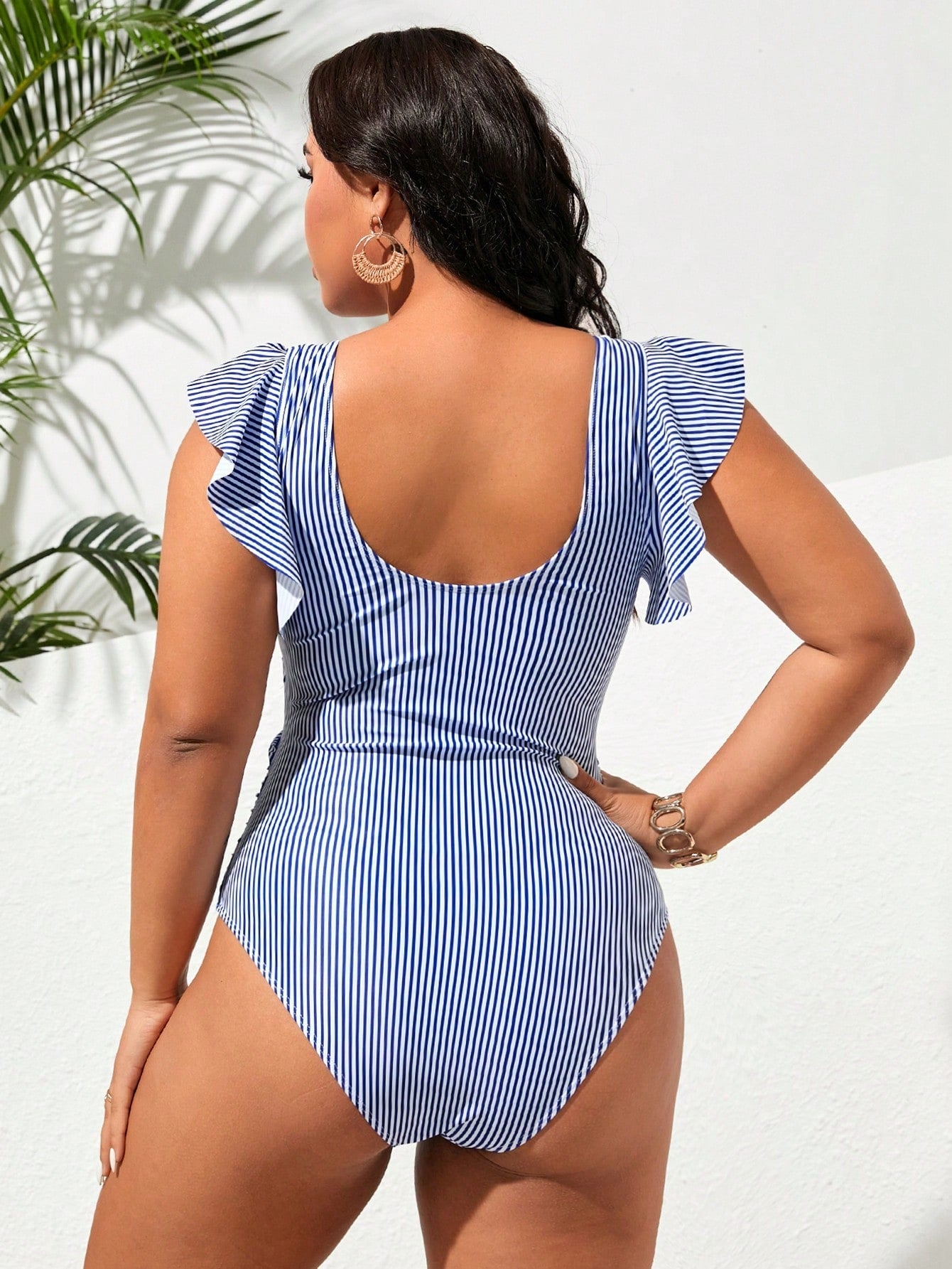 Maiô Plus Size Listrado com Nó Torcido - imagem 2