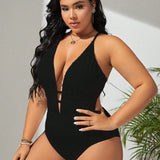Maiô Plus Size com Recorte Cruzado