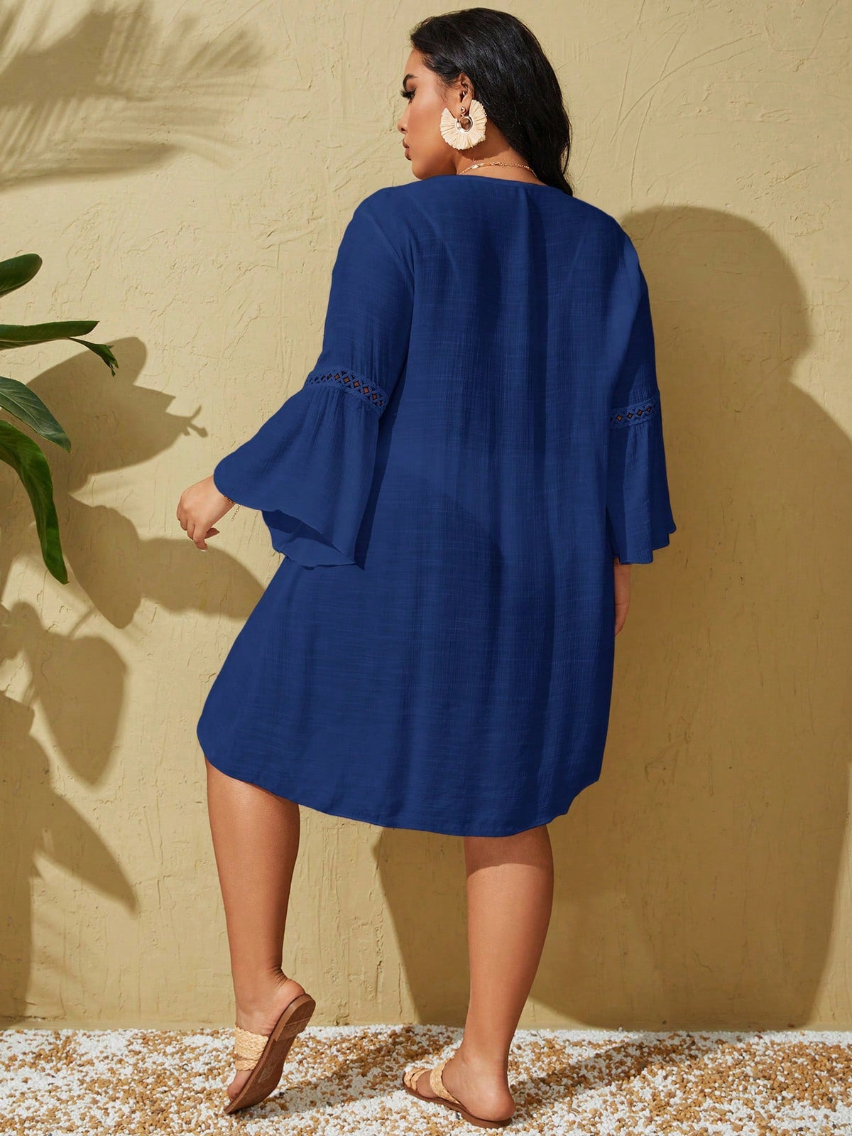 Saída de Praia Plus Size com Renda - La Lecce