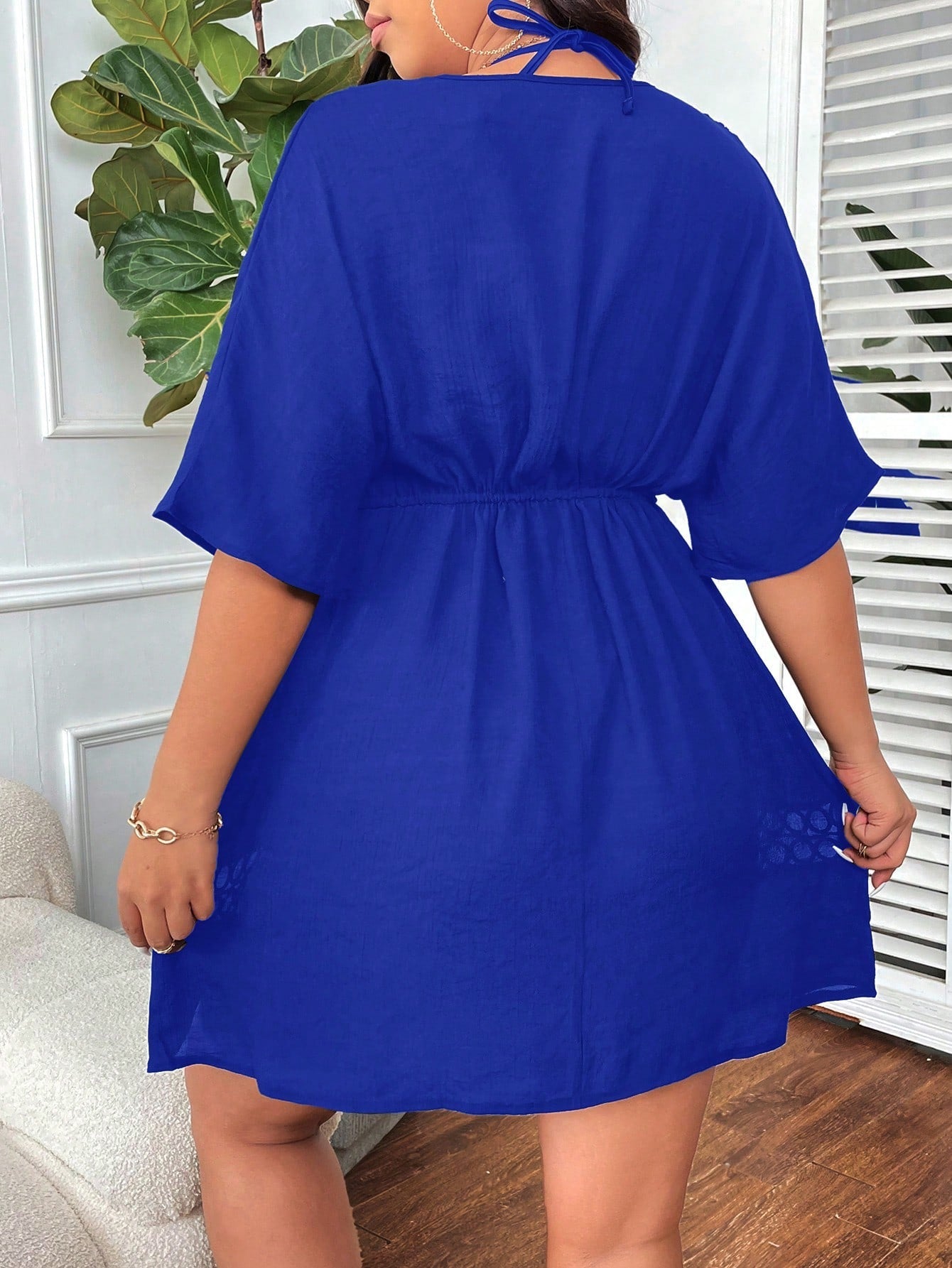 Saída de Praia Plus Size Bordado Vazado - imagem 2