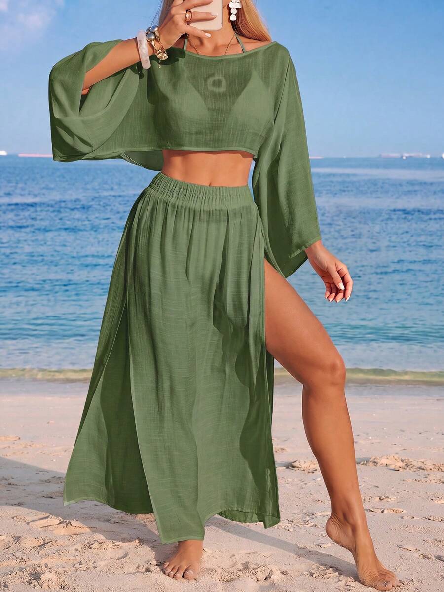 Conjunto de Praia 2 Peças com Cropped de Manga Longa e Saia com Fenda