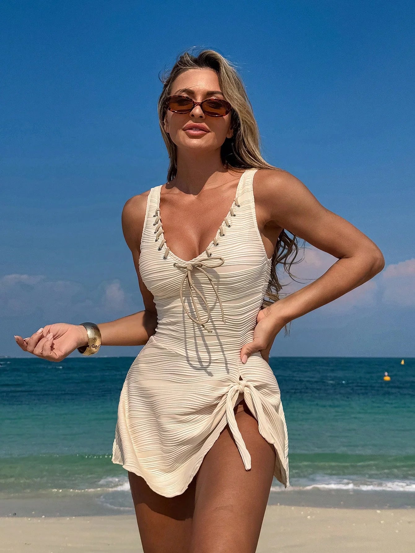 Tankini Assimétrico com Nó e Ilhó - imagem 5