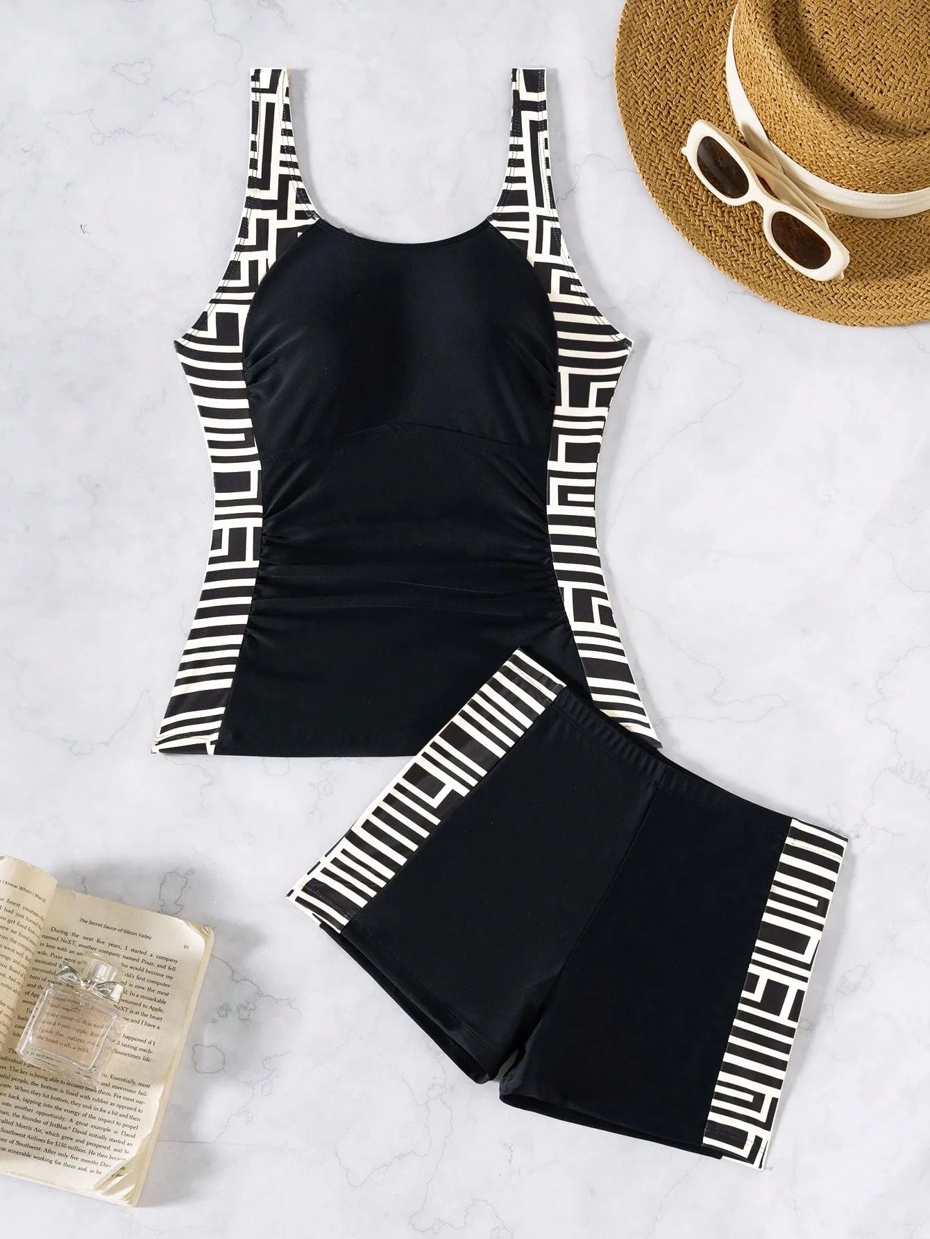 Tankini Gola Redonda com Bojo Inteiro - imagem 10