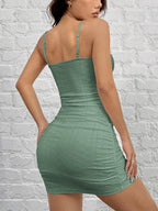 Vestido Halter de Malha em Cor Sólida - La Lecce