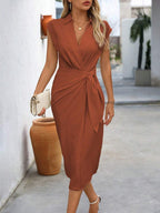 Vestido Longo com Cintura Torcida e Bainha Franzida - La Lecce