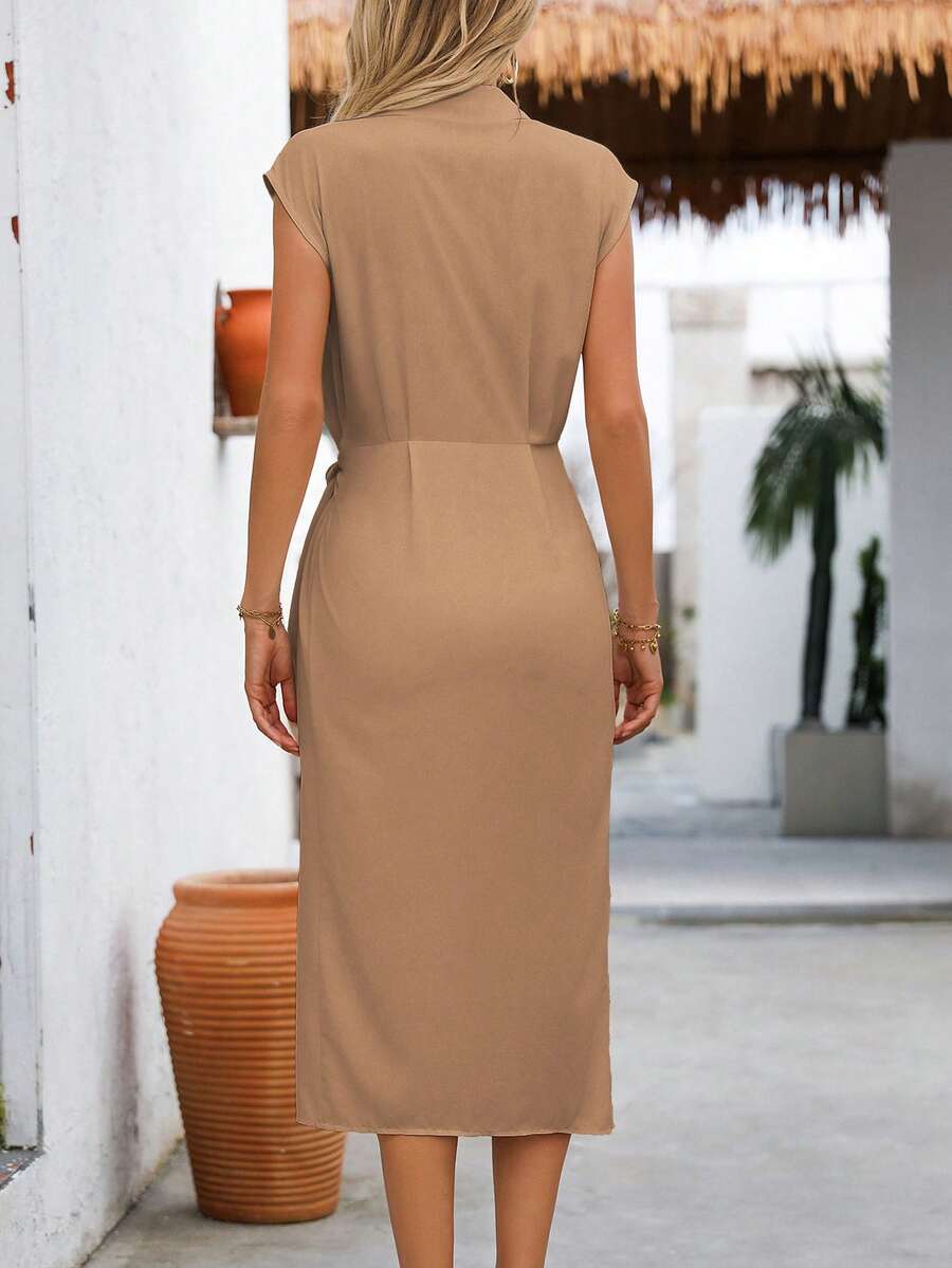 Vestido Longo com Cintura Torcida e Bainha Franzida - La Lecce