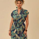 Vestido Plus Size Tropical com Cinto
