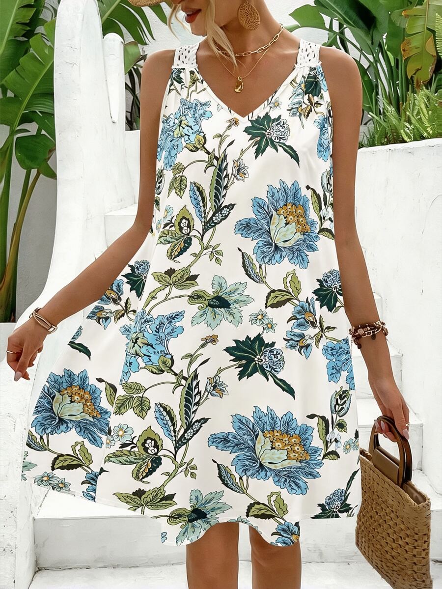 Vestido Sem Mangas com Laço e Recorte - La Lecce