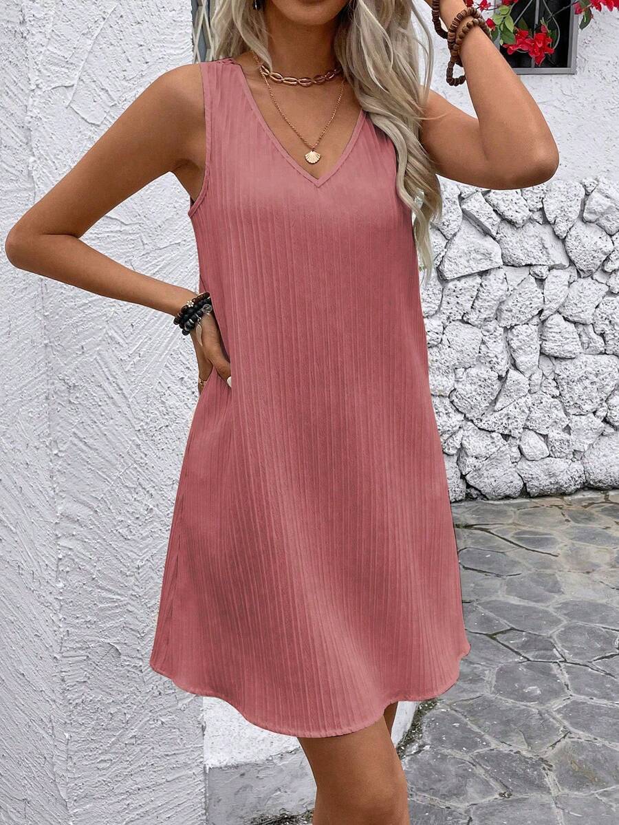 Vestido Sem Mangas com Recorte Vazado - La Lecce