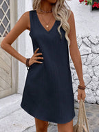 Vestido Sem Mangas com Recorte Vazado - La Lecce