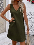 Vestido Sem Mangas com Recorte Vazado - La Lecce